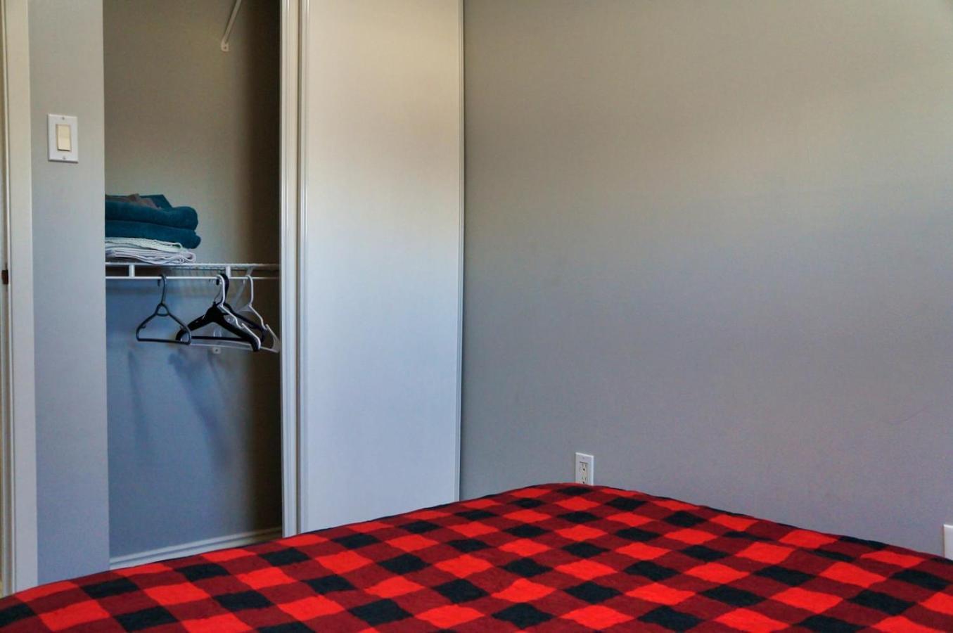 Spacious 2 Bedroom In Beltline On The Floor Apartment