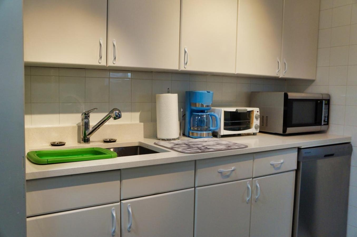 Apartment Spacious 2 Bedroom In Beltline On The Floor